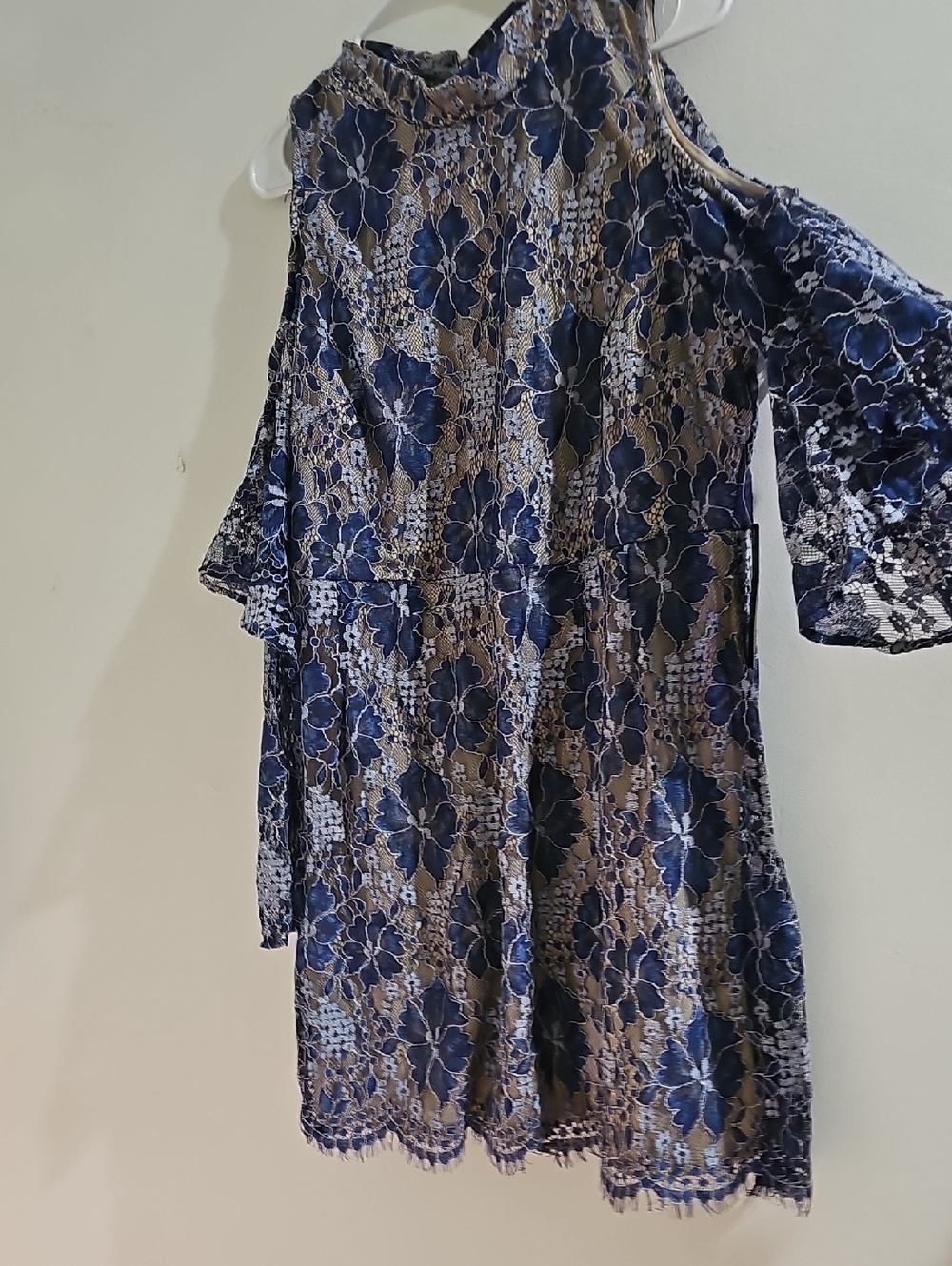 XL NWT VENUS Navy & Beige Open Shoulder Floral Lace Dress Bell Sleeves Wedding